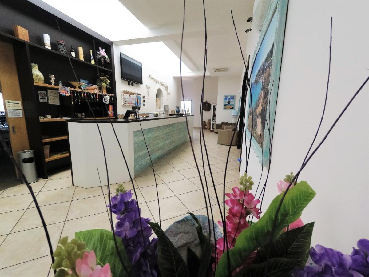Hotel Alba Chiara Sant'Andrea Salento Exterior photo